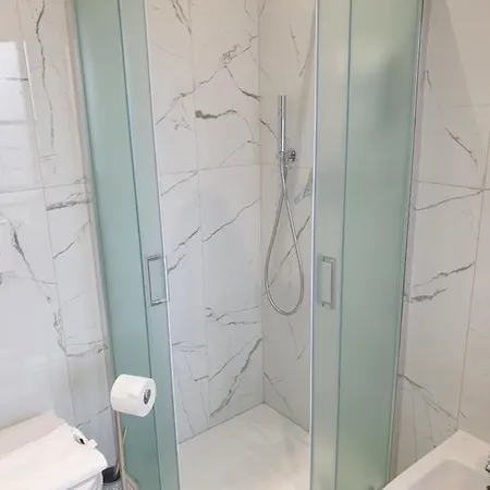 Guest house Cafe Del Peso 3*